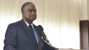 Veteran journalist and then-Editor-In-Chief of the NNPA Newswire George Curry speaks during a Black Press Week event at the National Press Club in Washington, D.C. in March 2013. (Freddie Allen/AMG/NNPA)