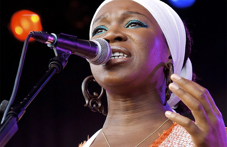 India.Arie Announces Hiatus From Touring: “I Need Healing Too” - The ...