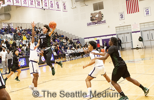 Garfield Bulldogs Dominate Franklin Quakers With Impressive 96-62 Victory