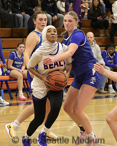 Ingraham Rams Outlast Rainier Beach Lady Vikings In Tight Metro League Matchup