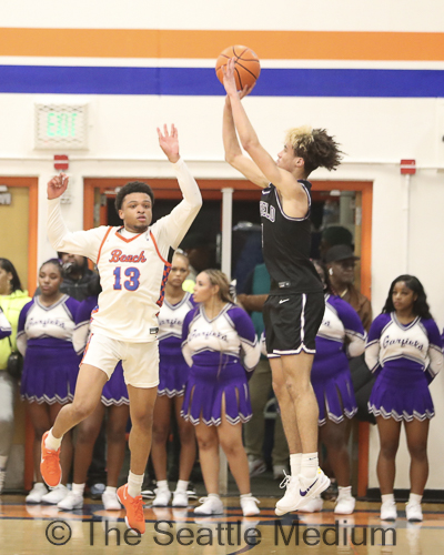 Rainier Beach Vikings Claim Victory In Intense 'Hood Classic' Matchup