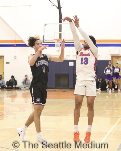 Rainier Beach Vikings Claim Victory In Intense 'Hood Classic' Matchup