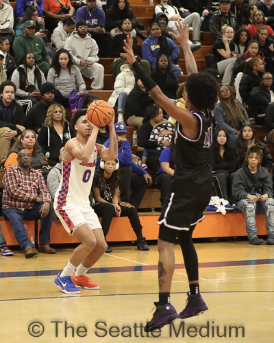 Rainier Beach Vikings Claim Victory In Intense 'Hood Classic' Matchup