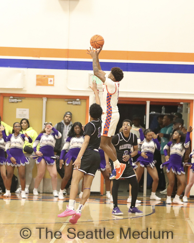 Rainier Beach Vikings Claim Victory In Intense 'Hood Classic' Matchup