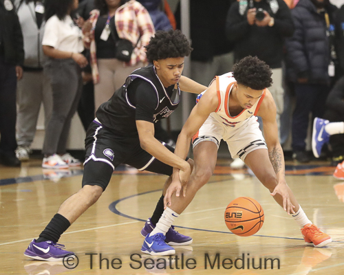 Rainier Beach Vikings Claim Victory In Intense 'Hood Classic' Matchup