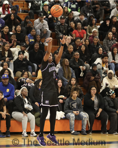 Rainier Beach Vikings Claim Victory In Intense 'Hood Classic' Matchup