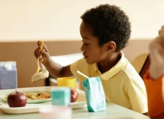 Judge Orders Feds to Use Emergency Funds to Keep SNAP Afloat