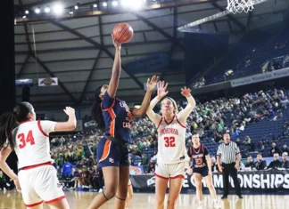 Amy Nduka Scores 23 Points To Lead Eastside Catholic To State Championship Game