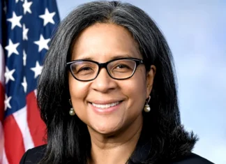 Strickland Launches STEM Award Program For South Sound Students