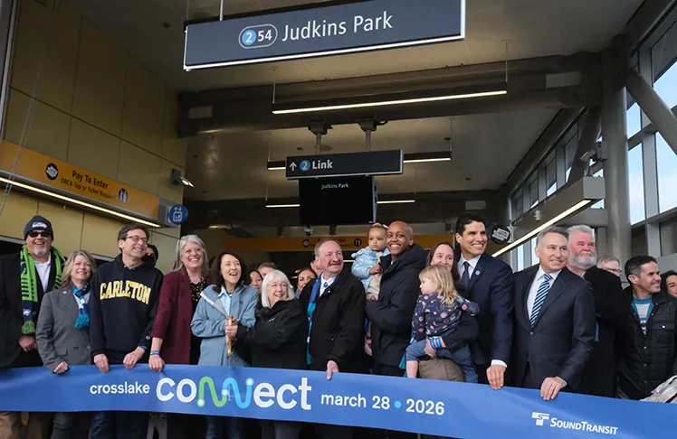 Sound Transit’s Cross Lake Connection Is Finally Here