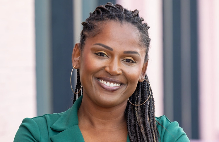 Teaching Financial Freedom Early: Why Money Habits Start Before Adulthood