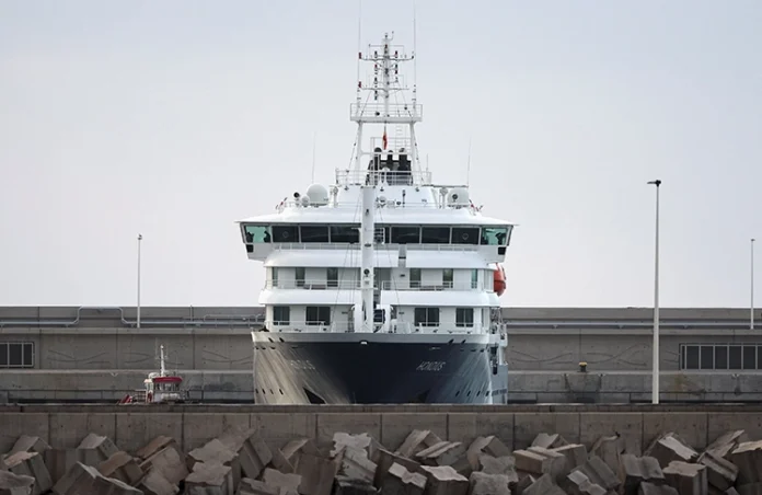 Cruise Ship - CNN