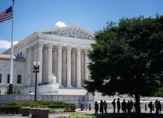 Police Must Obtain A Warrant When Seeking Sweep Of Cellphone Location Data, Supreme Court Rules