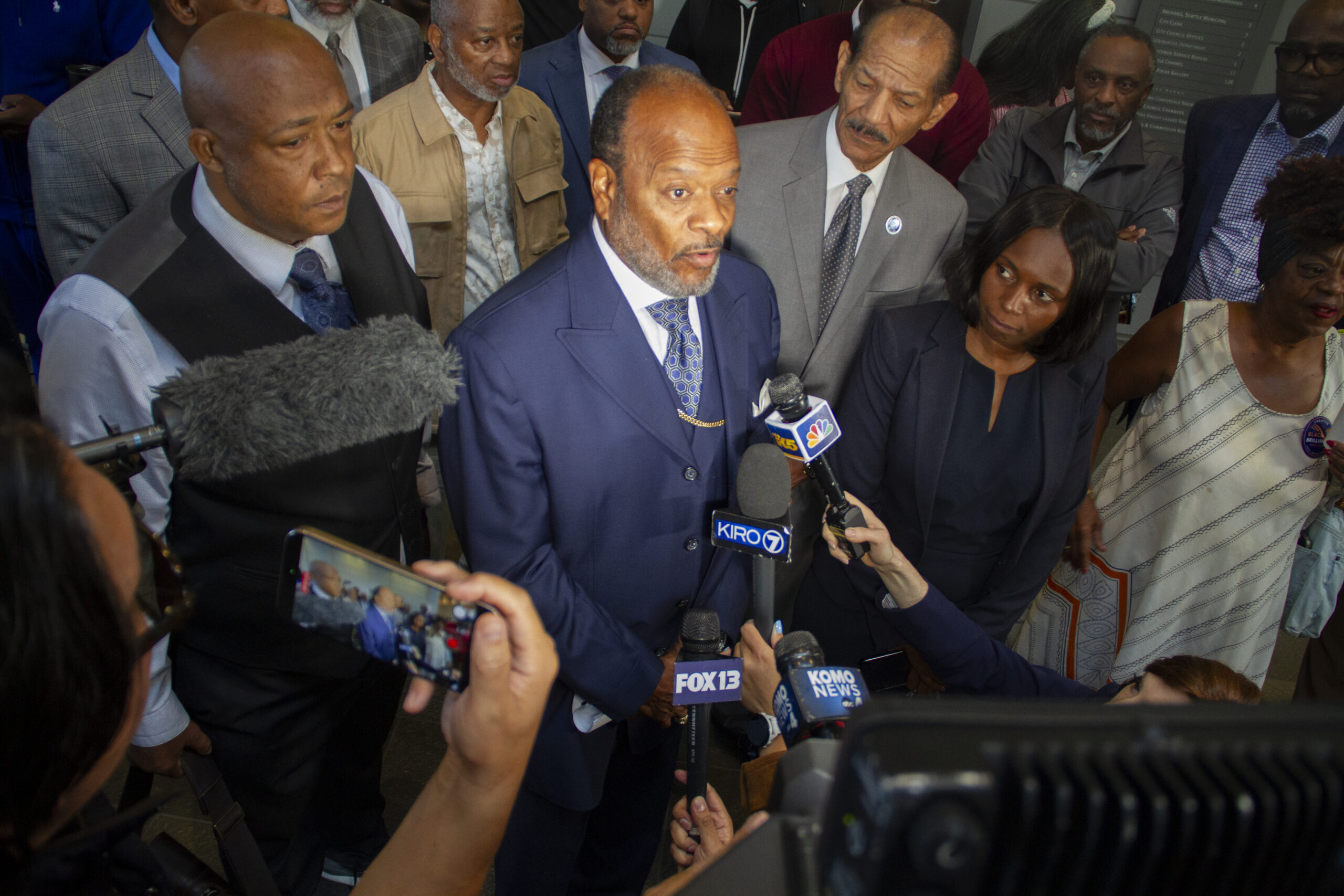 Black Leaders Meet With Wilson, Urge Her To Keep Barnes