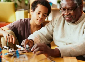 How Analog Hobbies Can Improve Senior Brain Health