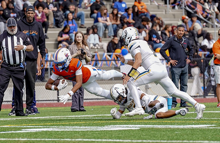 Rainier Beach Opens New Stadium With 55-0 Win Over West Seattle