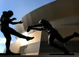 A Top QB Showdown And A Historic Anniversary: 5 Things To Know From The NFL This Week